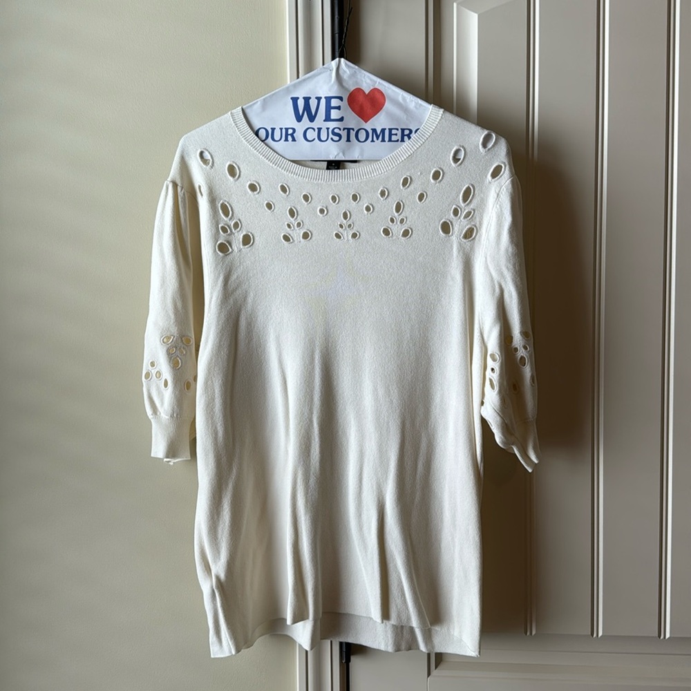 Ann Taylor sweater short sleeves medium